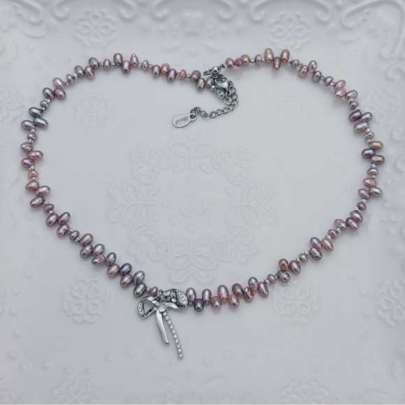 X164 Handmade Freshwater Baroque Pearl Necklace